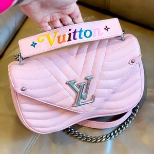 LOUIS VUITTON New Wave Chain Bag MM Smoothie Pink